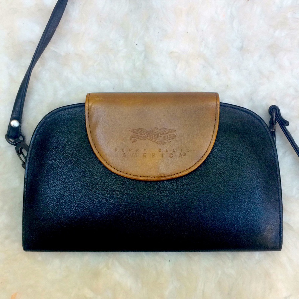 HOST PICK🏅Perry Ellis America Genuine Leather Bag